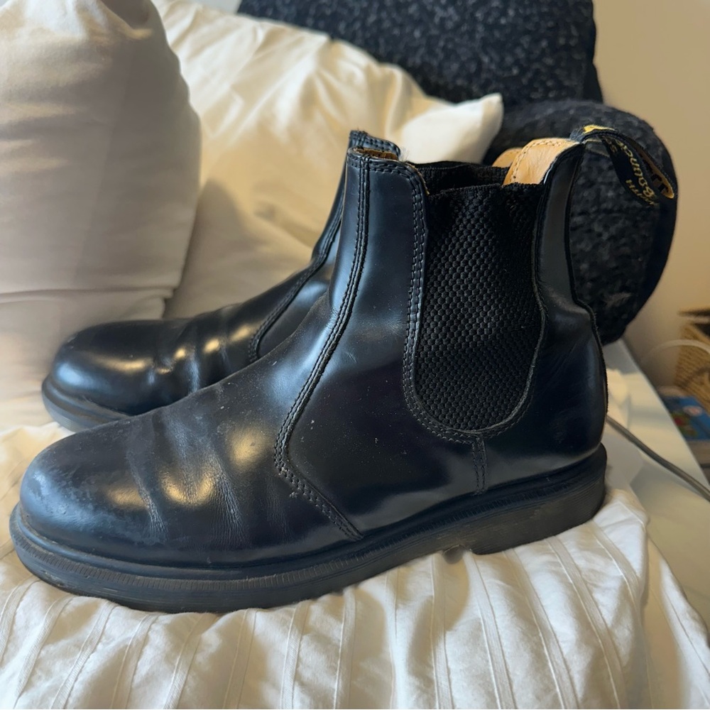 Dr. Marten pull on boots